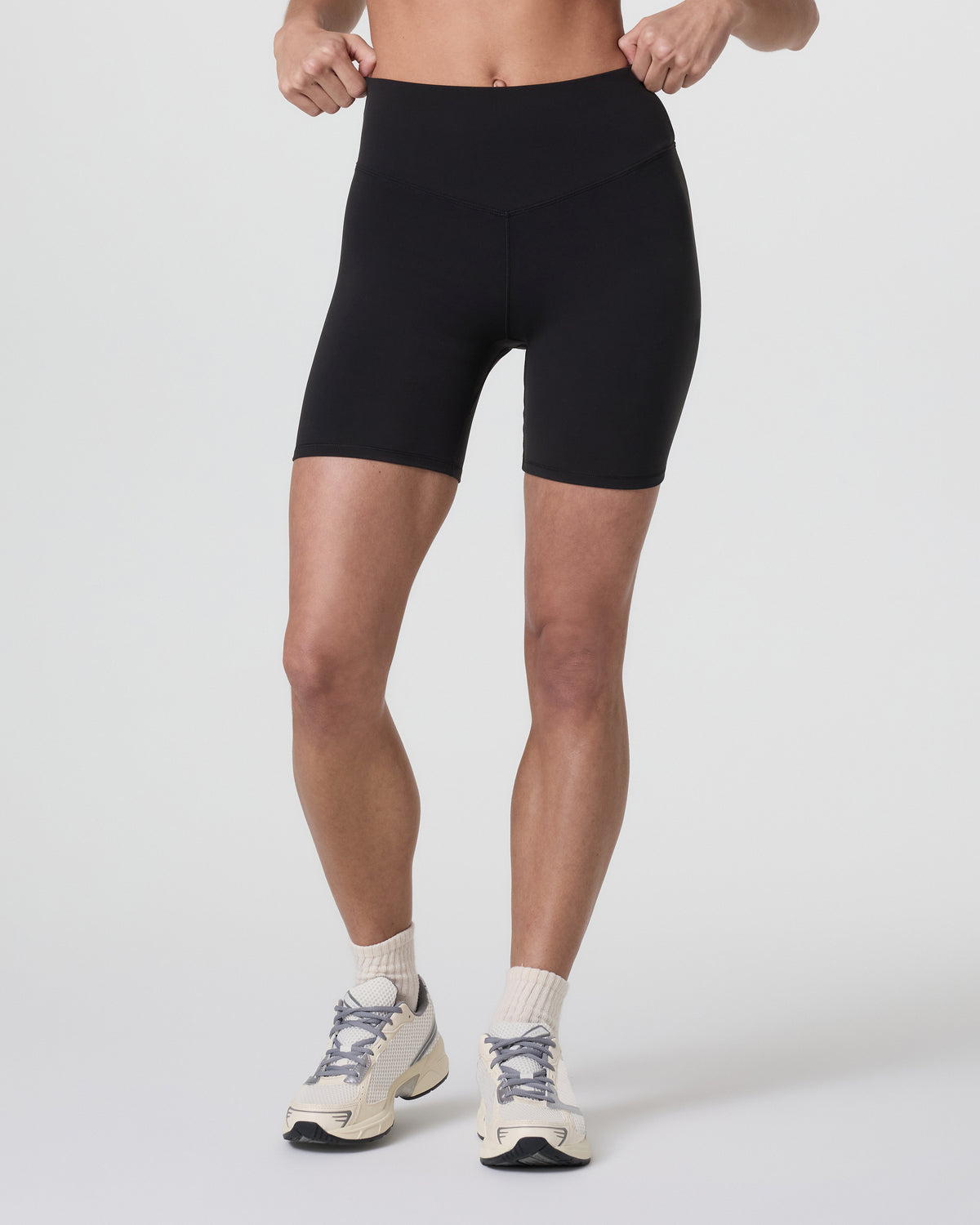 Vuori AllTheForm™ Short 6" Black | Vuori