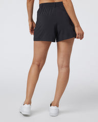 Villa Trouser Shorts Women's Black Pleated Shorts | Vuori US