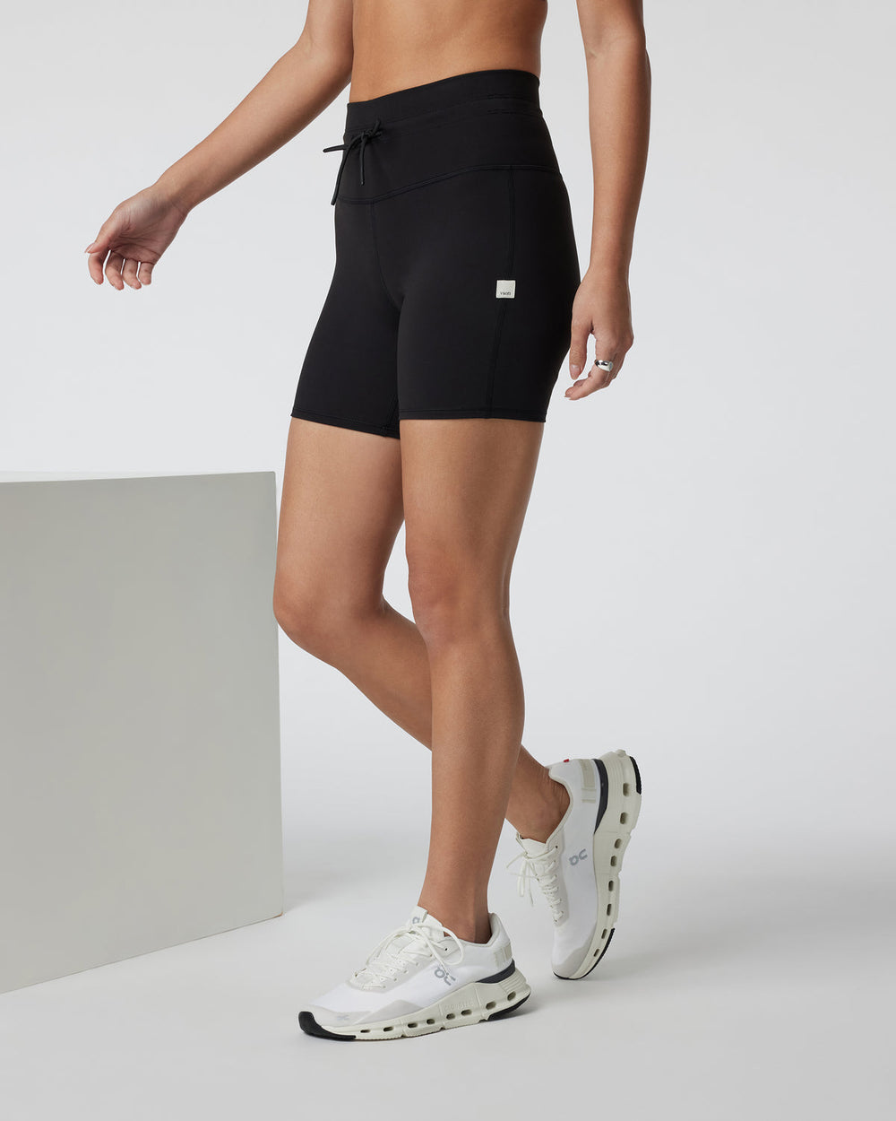 Daily Short Women's Black Biker Shorts | Vuori Discount