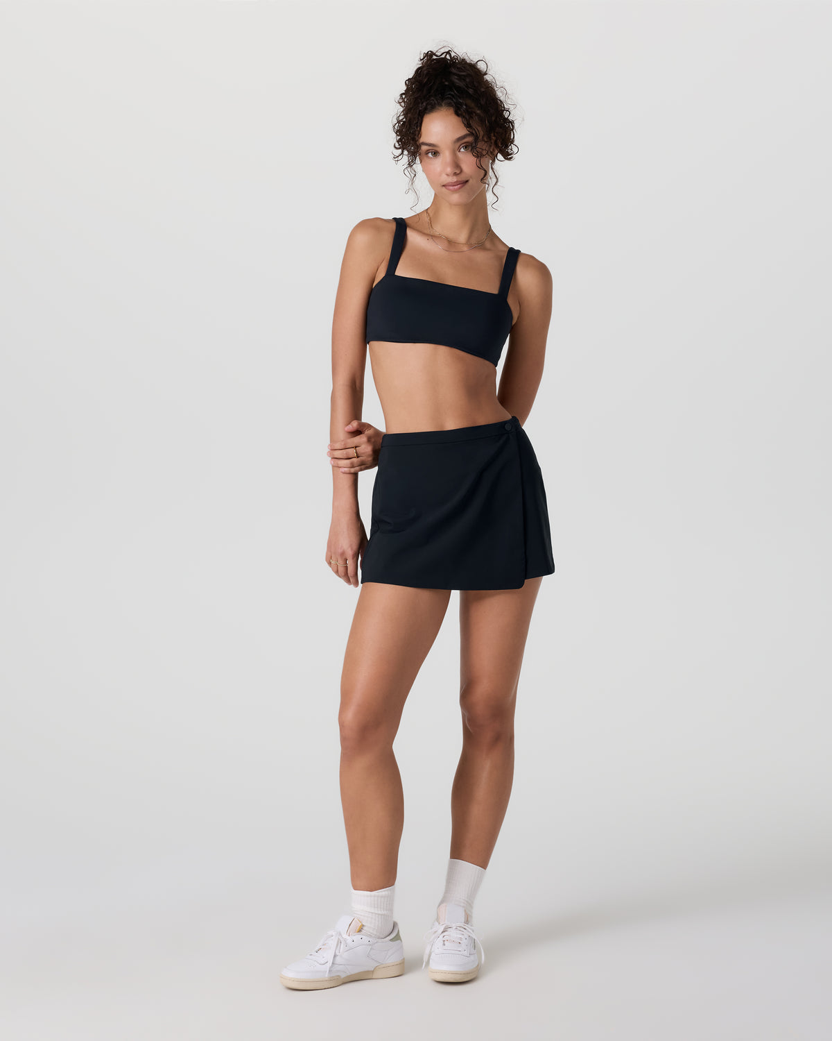 Miles Sport Skirt Black | Vuori Online