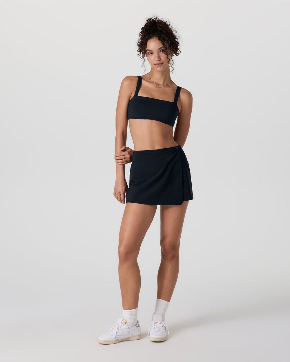 Miles Sport Skirt Black | Vuori Online