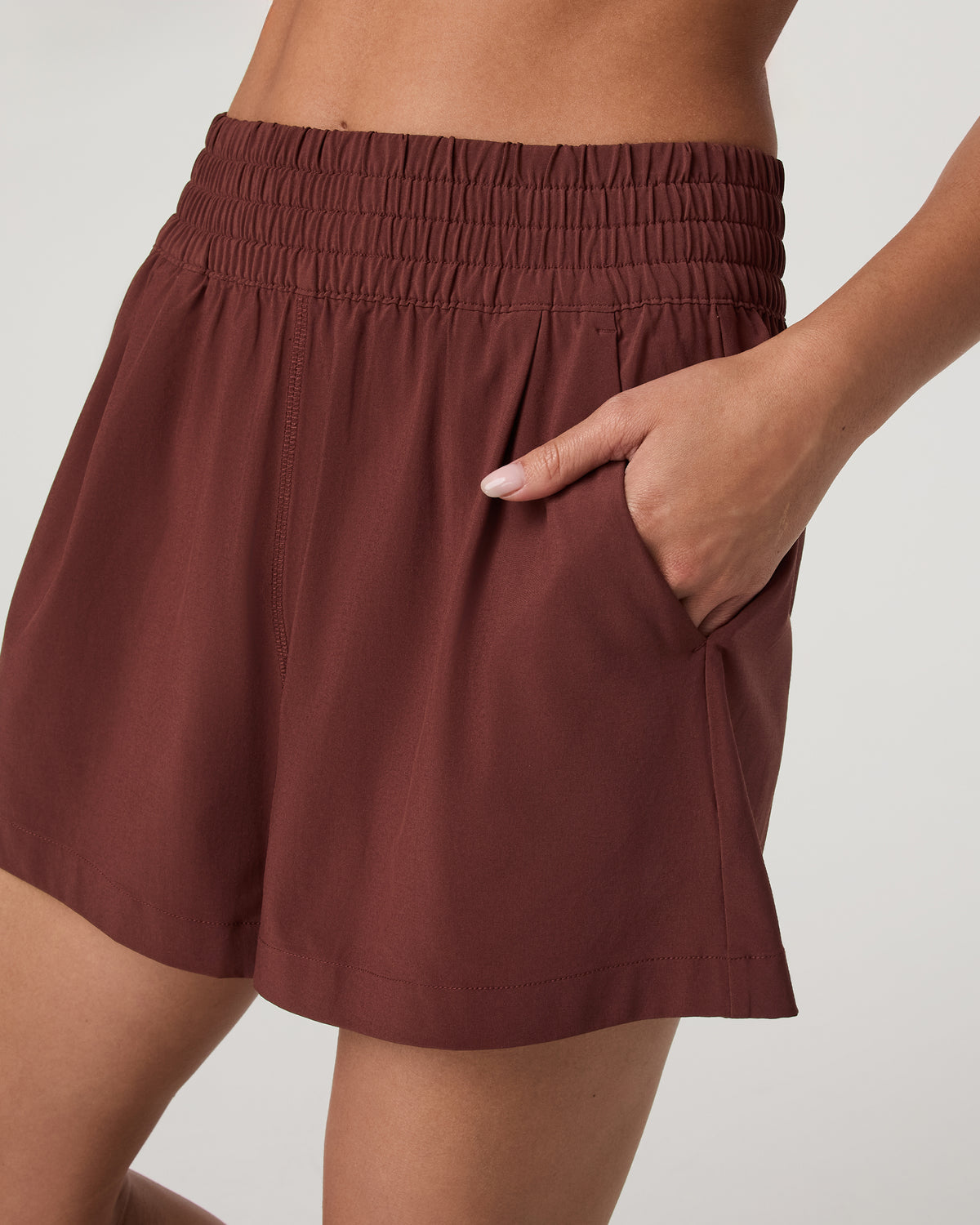 Villa Short Women's Burnt Sienna Contemporary Shorts | Vuori Clothing
