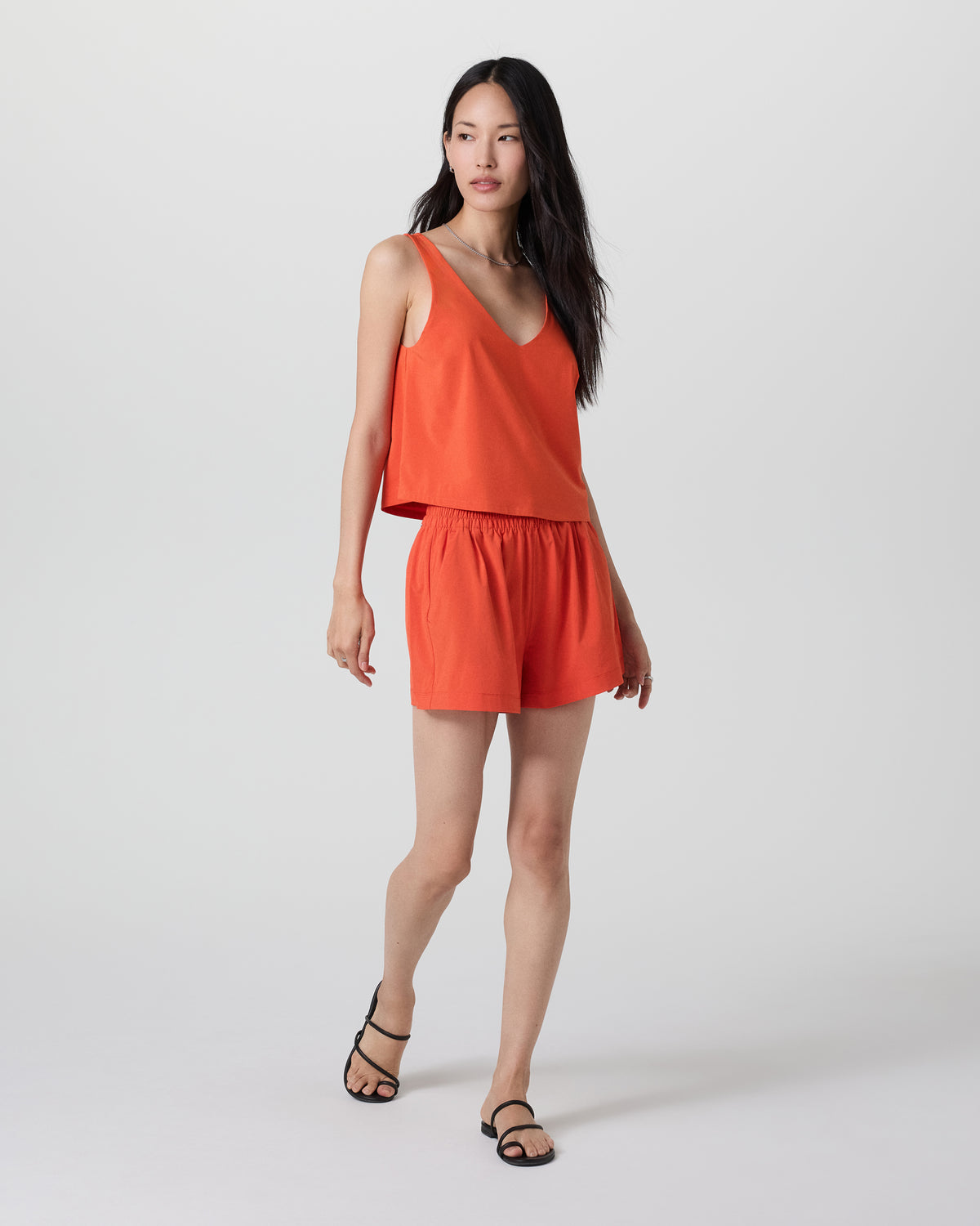 Villa Short Bright Poppy Lightweight Shorts | Vuori On sale