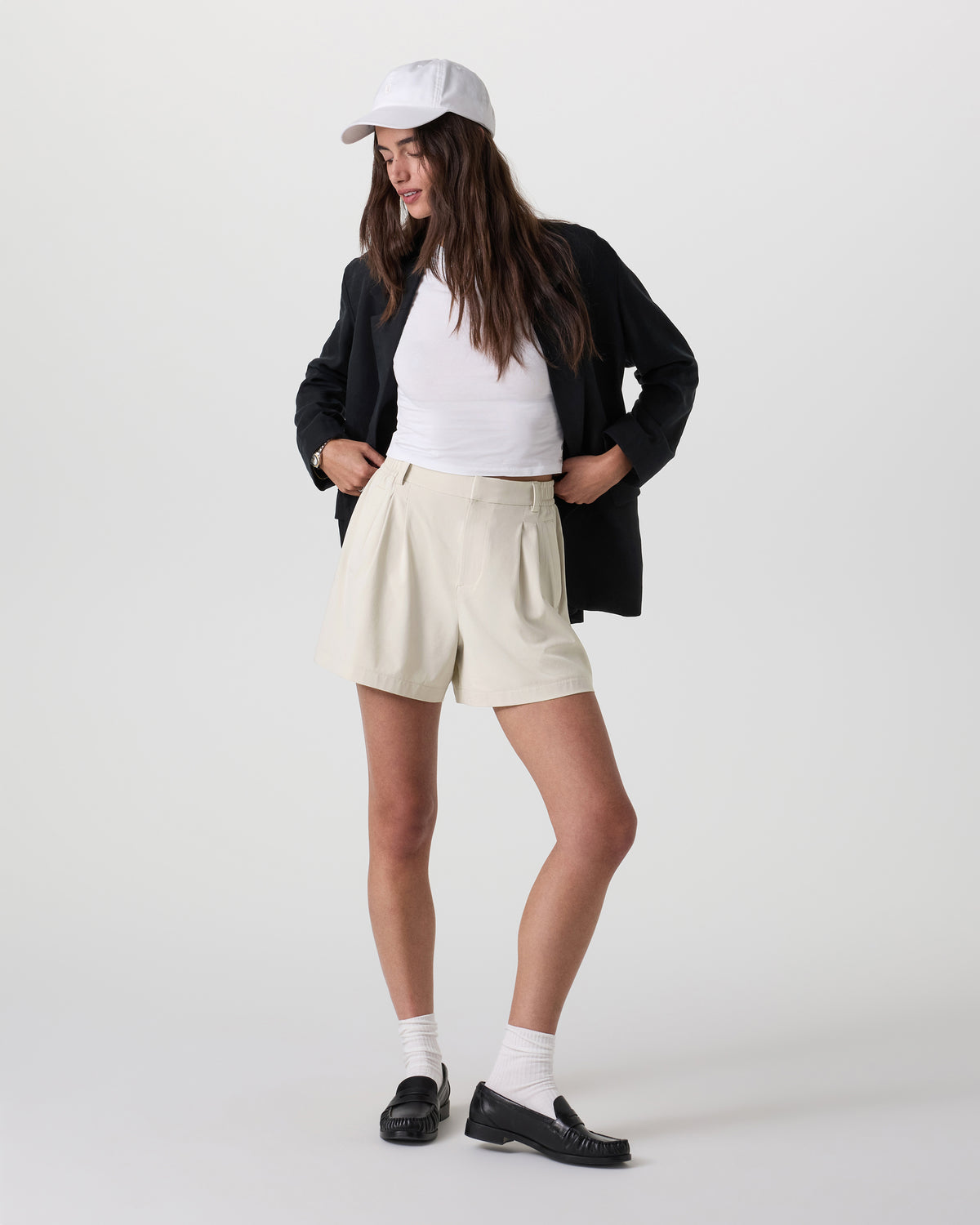 Villa Trouser Shorts Women's Mushroom Pleated Shorts | Vuori On sale