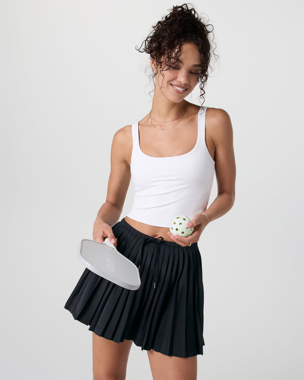 Clementine Pleated Skirt 15" Black | Vuori Online