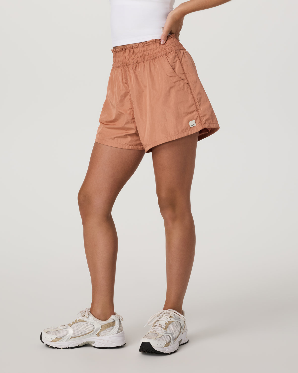 Dash Elevate Short Women's Desert Peach Fitness Shorts | Vuori Clothing