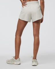 Halo Performance Short 2.0 Ecru Heather Shorts | Vuori Clothing