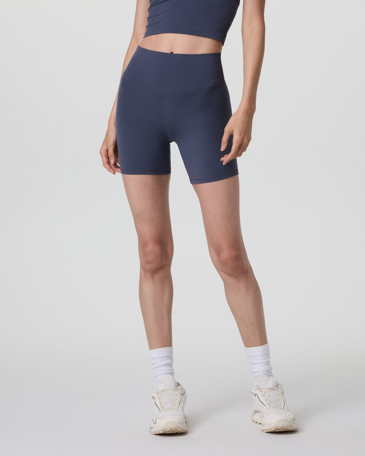 Vuori AllTheForm™ Short 6" Azure | Vuori On sale