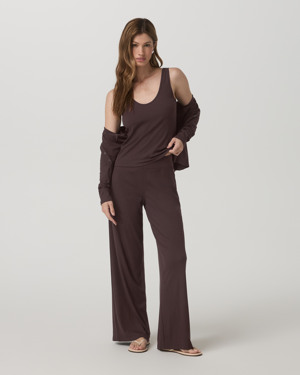 Pose Twin Tank Women's Fitted French Roast Tank Top | Vuori Sale