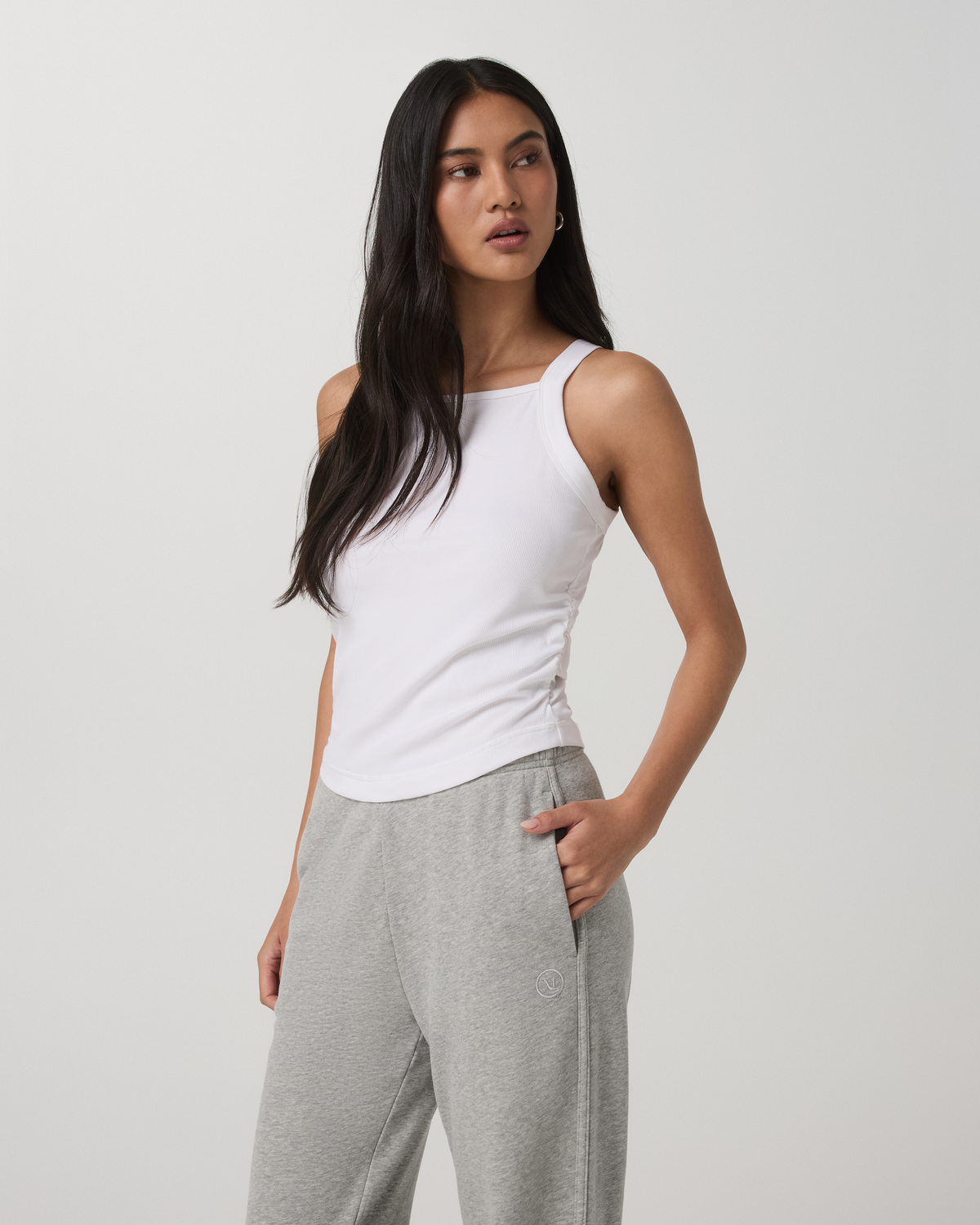 Pose Cooper Tank Women's White Square Neck Tank Top | Vuori Outlet