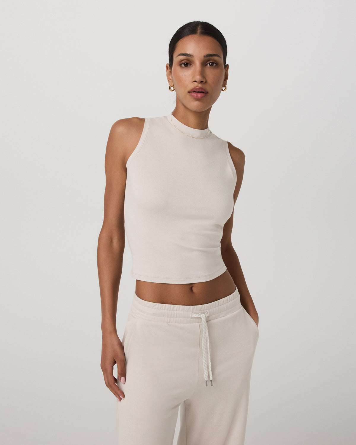 Halo Muscle Tank Women's Ecru Heather Tank Top | Vuori Clothing