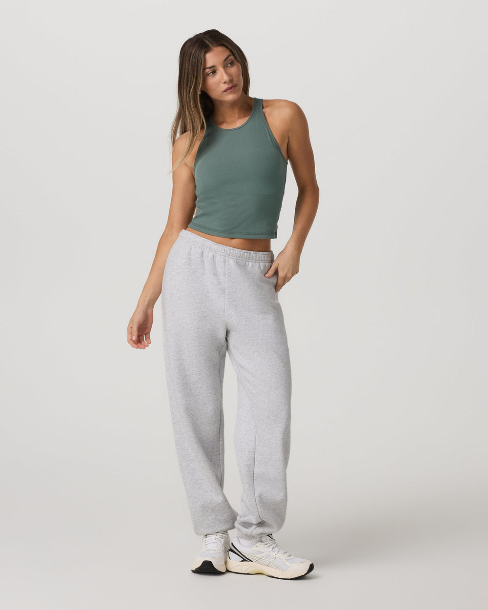 Pose Plyo Tank Women's Agate Green Performance Tank Top | Vuori US