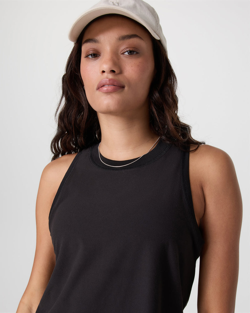 Energy Top Women's Black Athletic Tank Top | Vuori