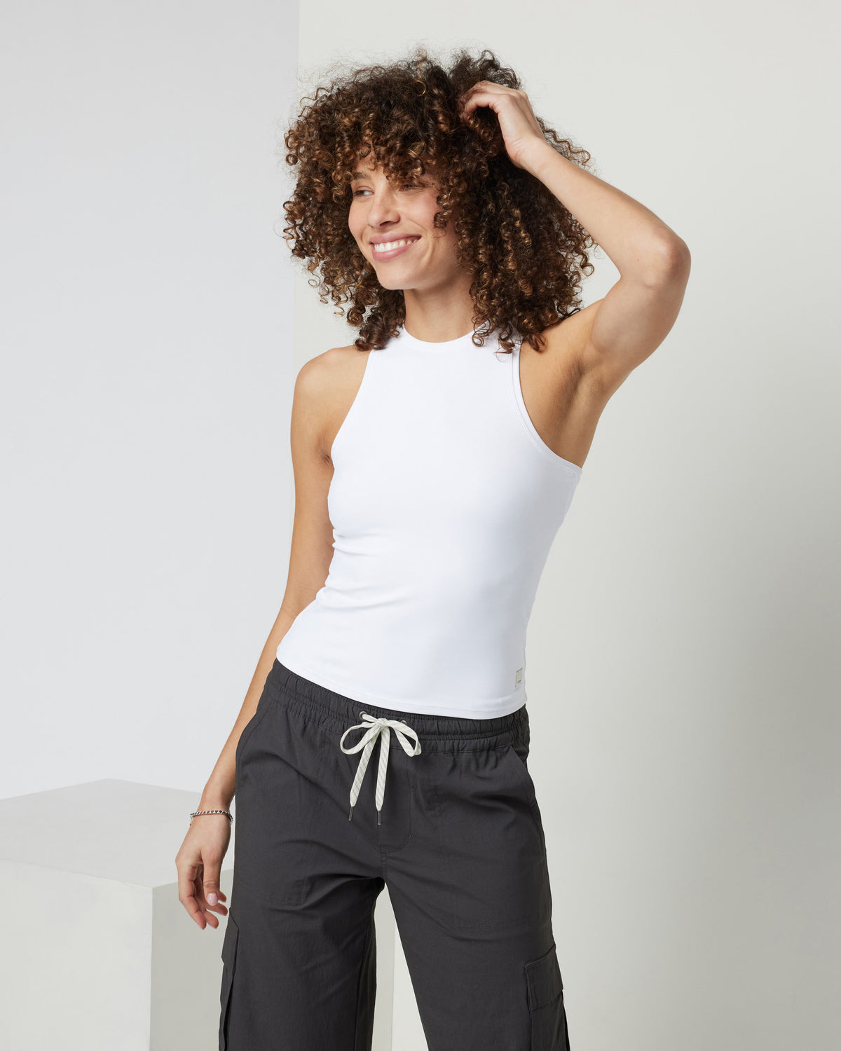 Vuori AllTheFeels Crew Tank White | Vuori