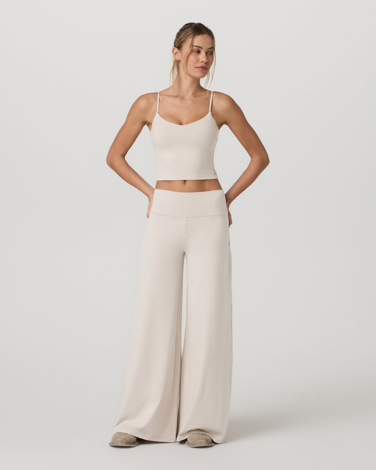 Halo Cami Women's Ecru Heather Performance Knit Top | Vuori Online