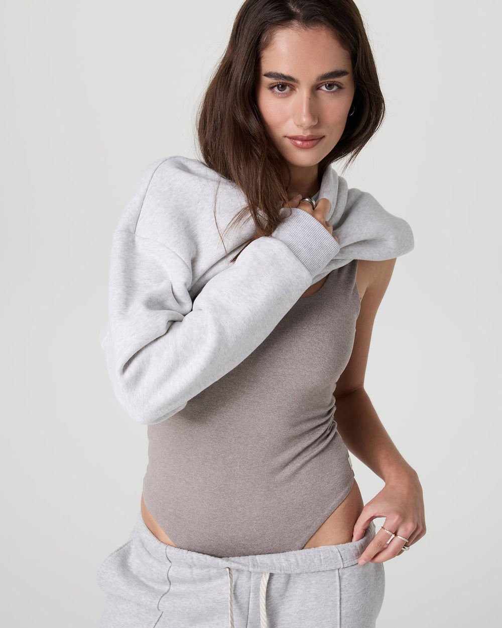 Sleeveless Halo Bodysuit Cobblestone Heather | Vuori Online