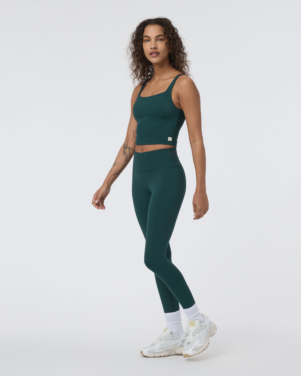 Inversion Rib Support Tank Moss | Vuori For sale