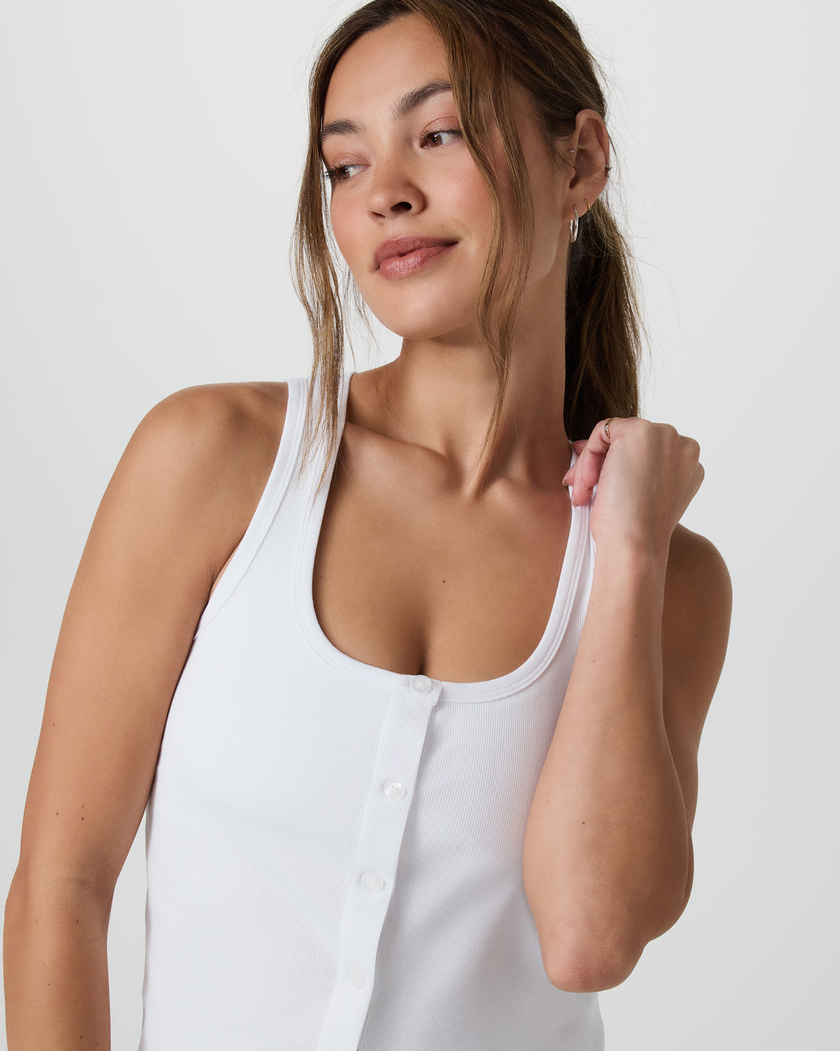 Pose Cardigan Tank White | Vuori Online