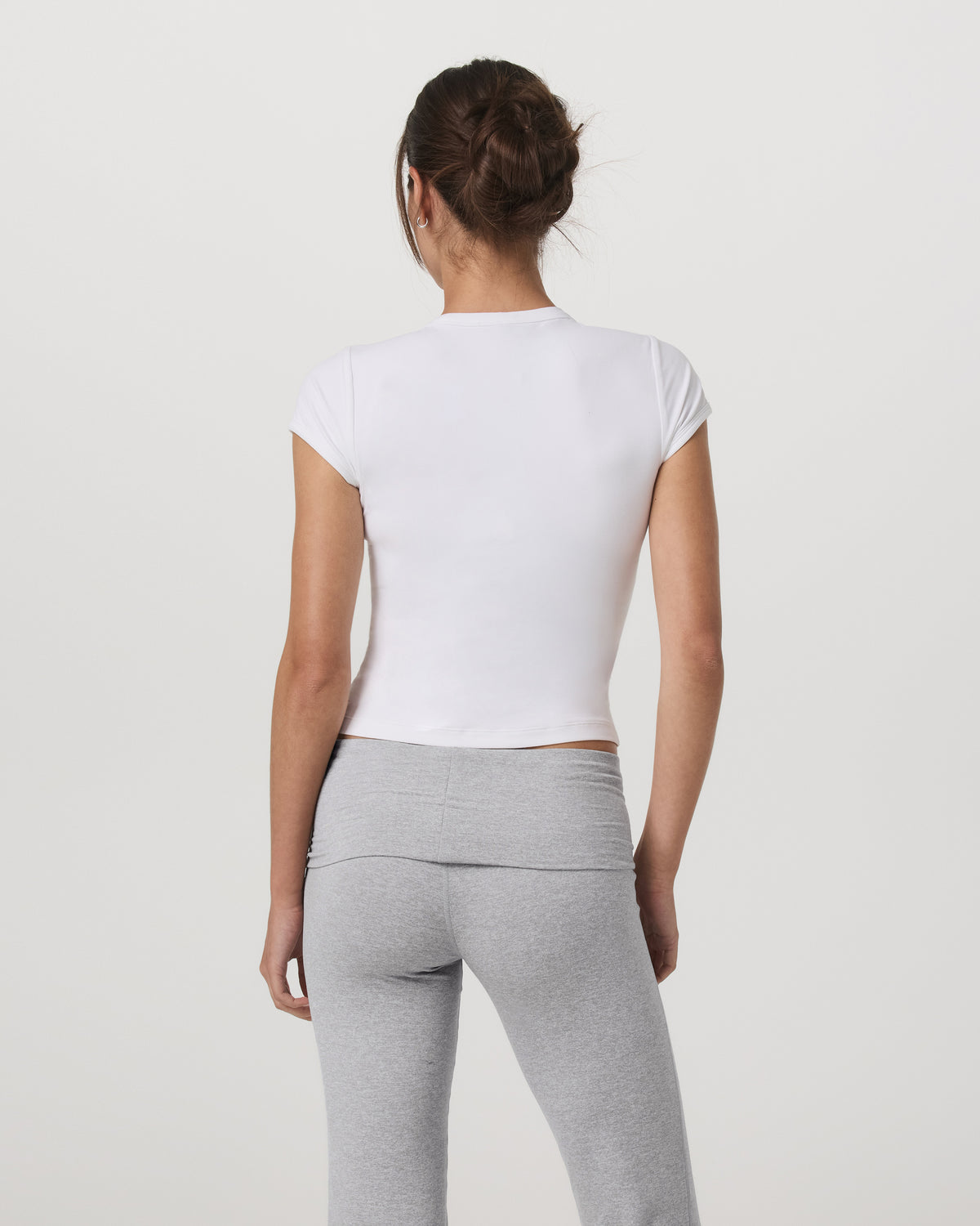 Halo Baby Tee Women's White Fitted Crewneck Tee Shirt | Vuori Online