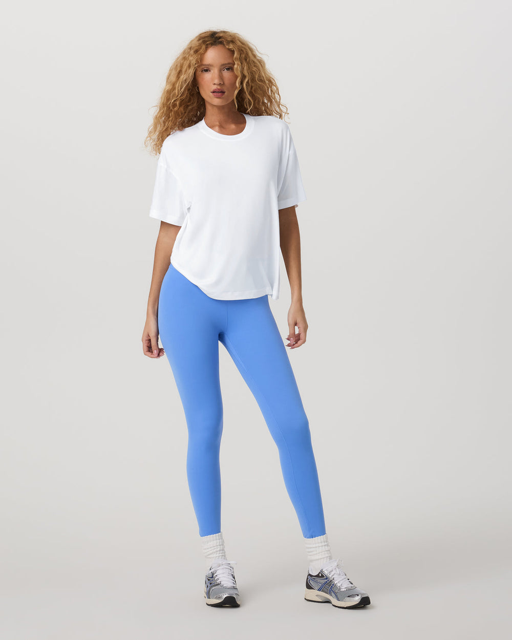 Energy Long Tee Women's White Performance Tee Shirt | Vuori Outlet