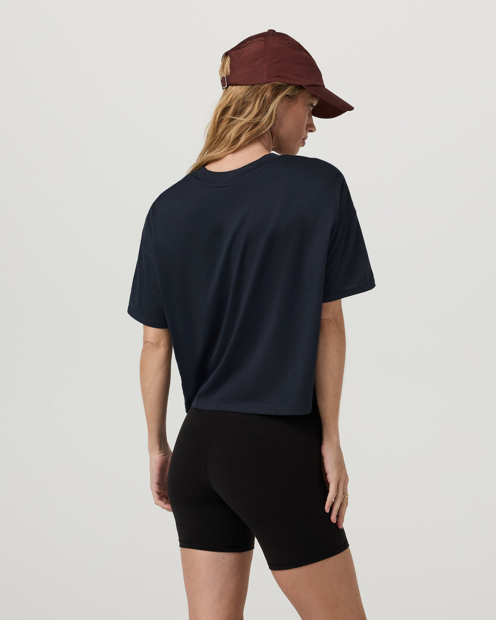 Energy Tee Women's Black Heather Oversized Tee | Vuori US