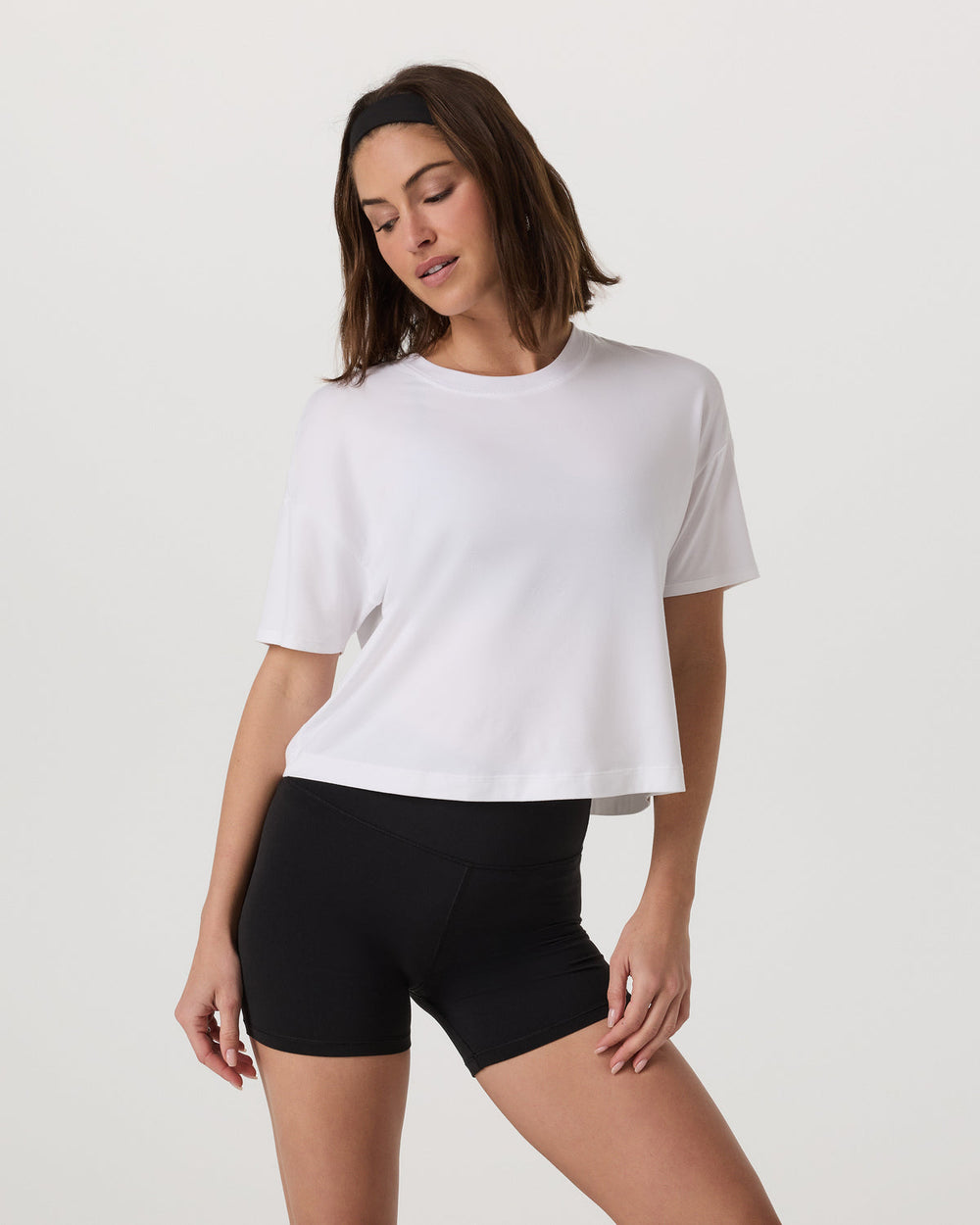 Energy Tee Women's White Oversized Tee | Vuori Clothing