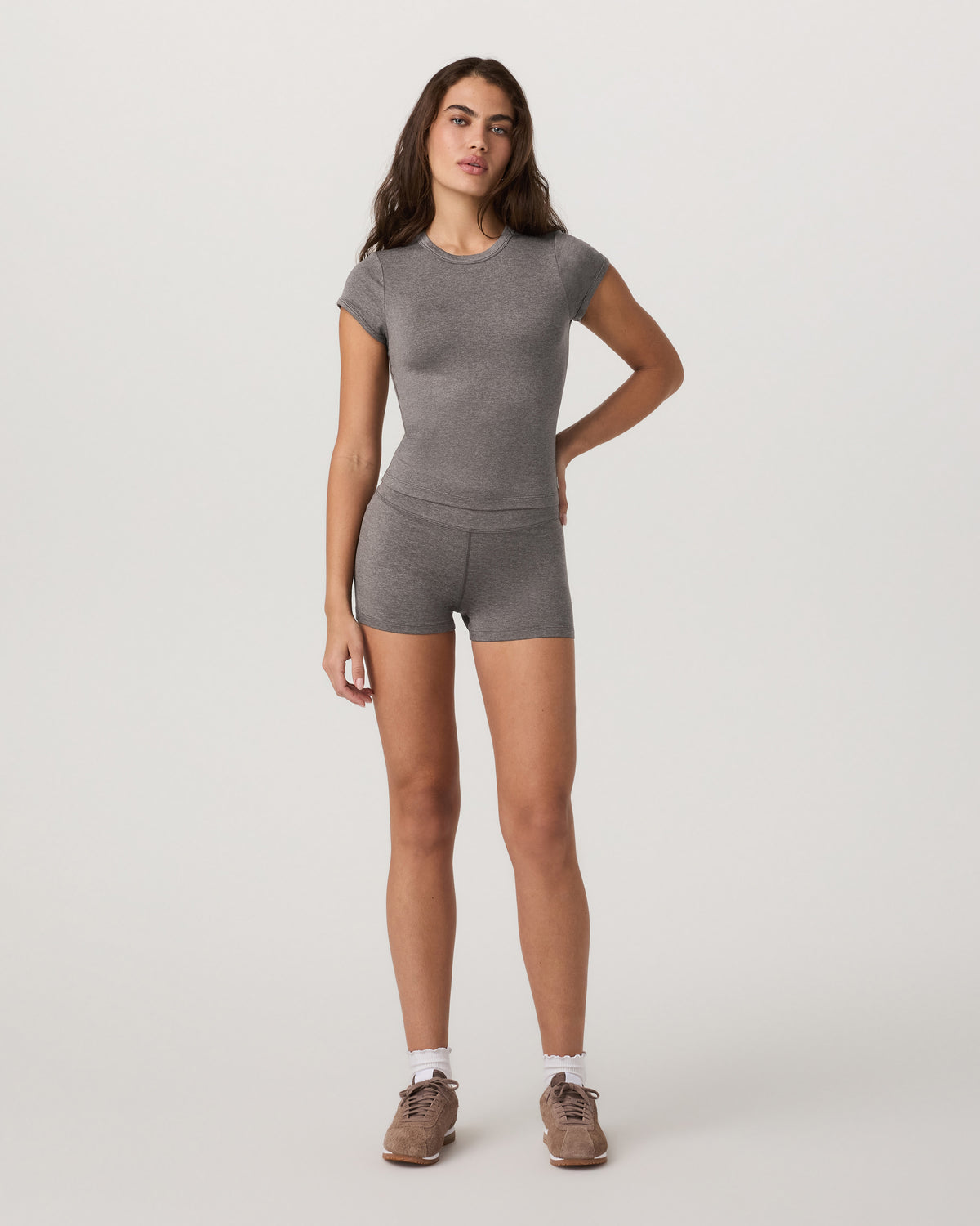 Short Sleeve Halo Baby Tee Women's Chia Heather Tee | Vuori Sale
