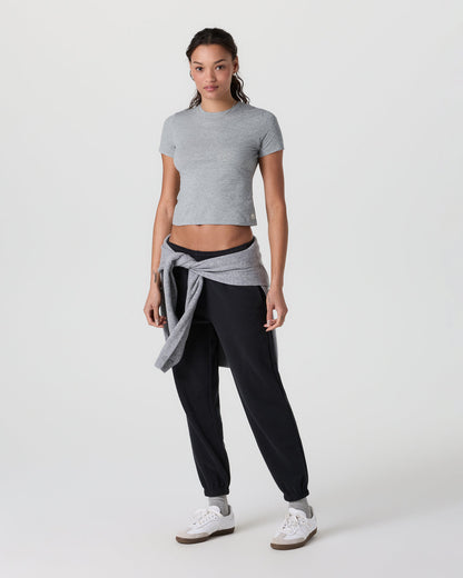 Feather Baby Tee Light Heather Grey | Vuori