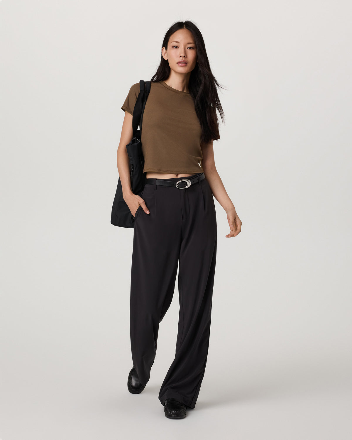 Pose Fitted Tee Women's Espresso T-Shirt | Vuori On sale