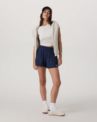Short Sleeve Feather Classic Tee White Heather T-Shirt | Vuori US