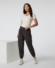 Short Sleeve Pose Bodysuit Milkweed Ribbed Bodysuit | Vuori Clothing