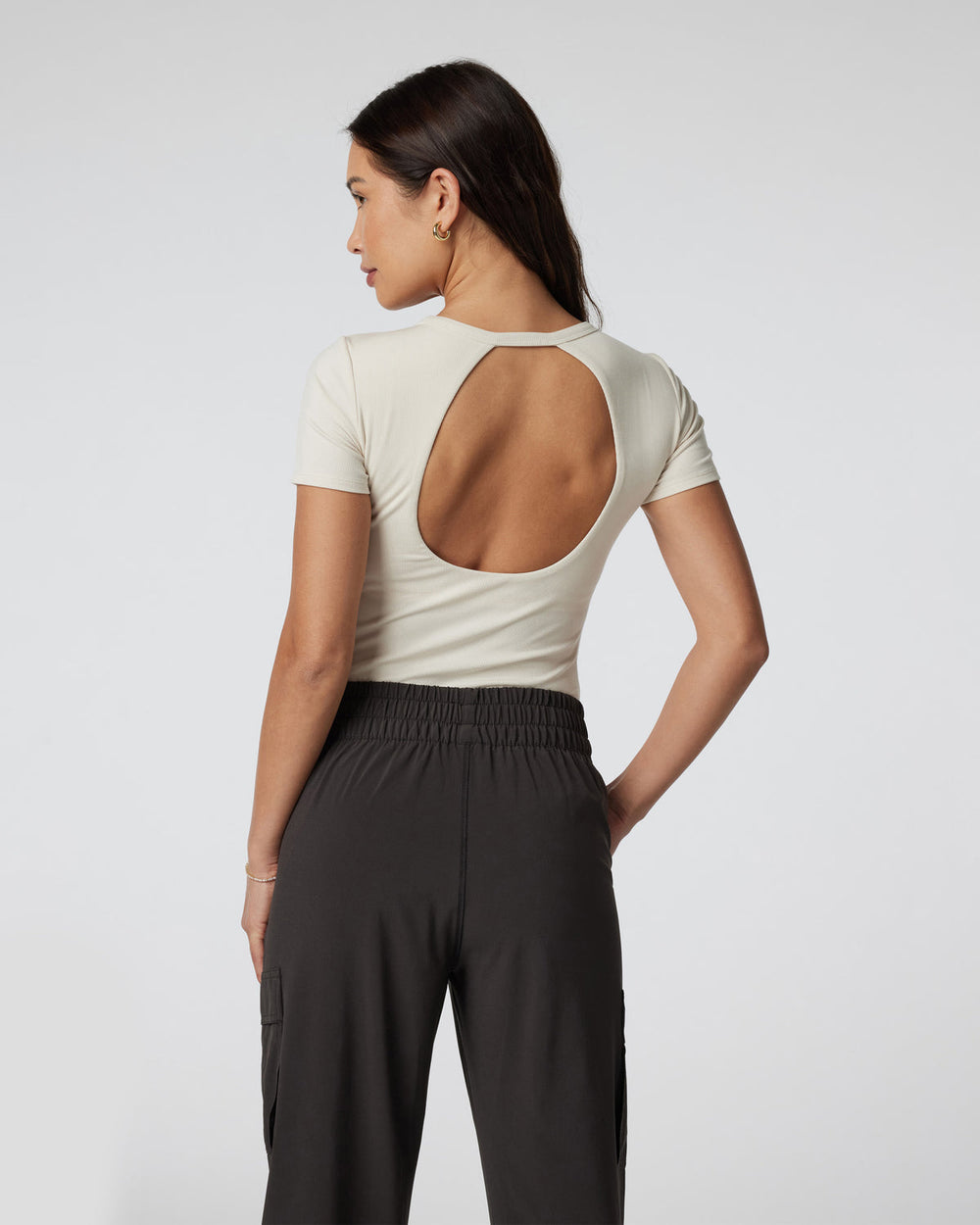Short Sleeve Pose Bodysuit Milkweed Ribbed Bodysuit | Vuori Clothing