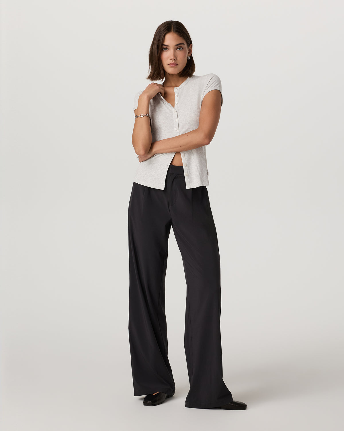 Women's Short Sleeve Pose Button Up White Heather Grey | Vuori Outlet