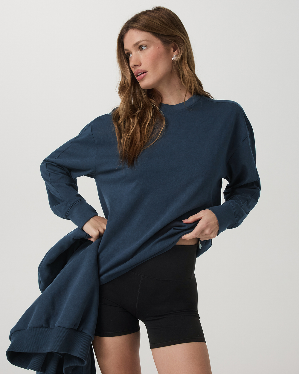 Long Sleeve Heavyweight Cotton Tee Ocean Blue Tee Shirt | Vuori Sale