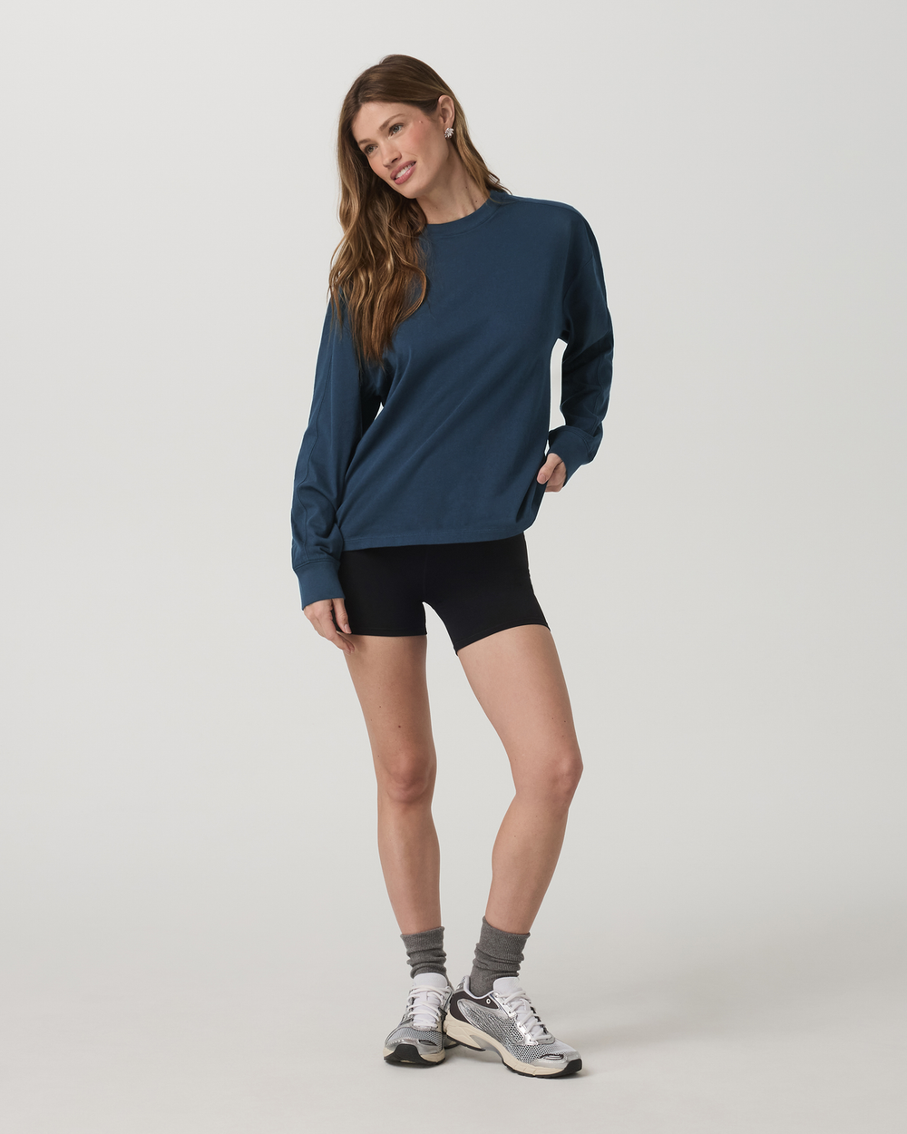 Long Sleeve Heavyweight Cotton Tee Ocean Blue Tee Shirt | Vuori Sale