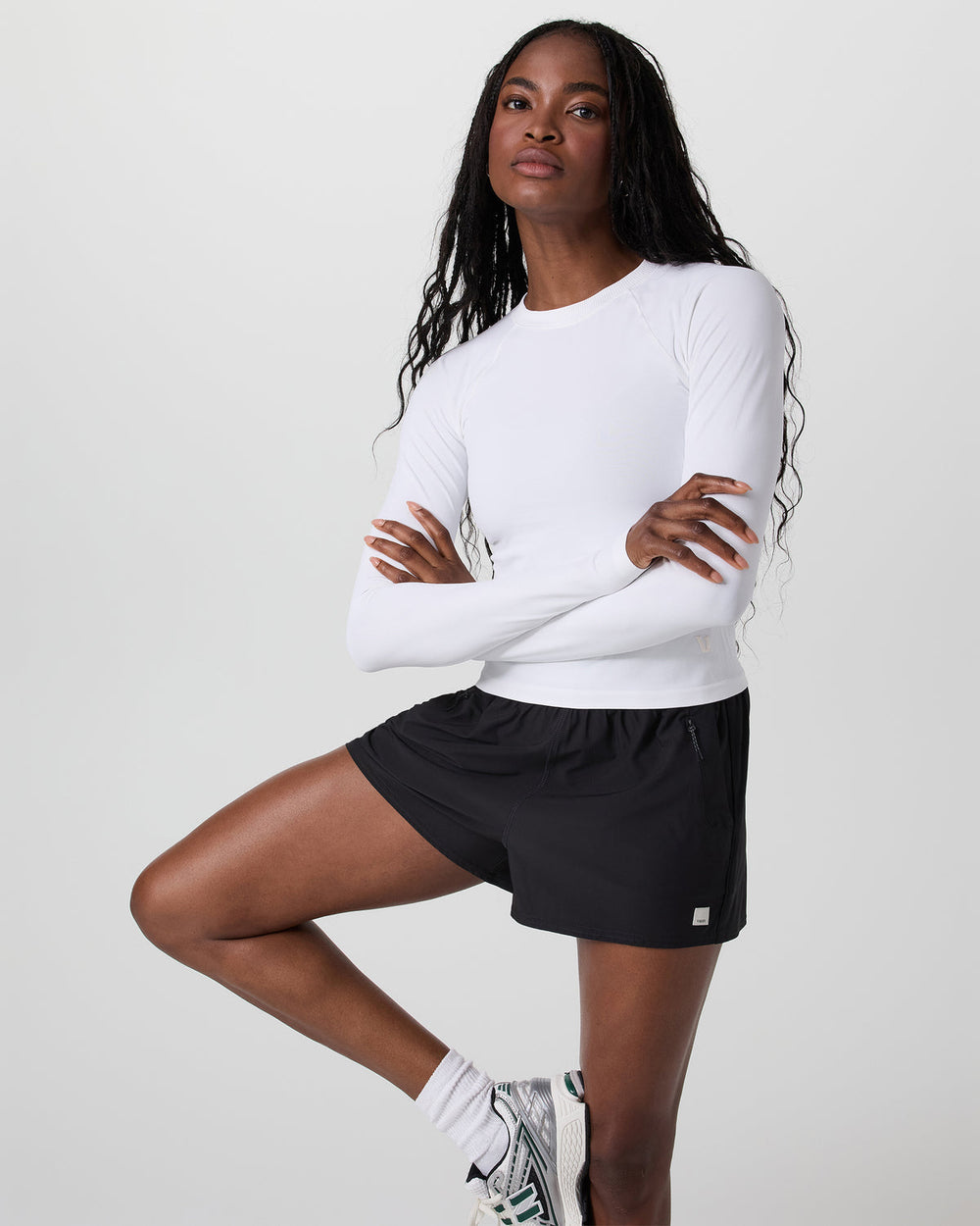 Long Sleeve Seamless Surge Tee White | Vuori US