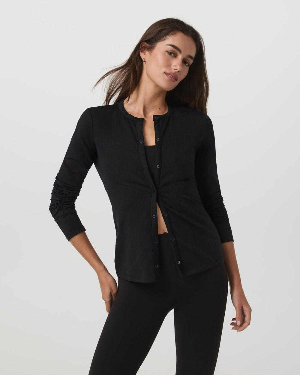 Women's Long Sleeve Halo Snap Cardigan Black Heather | Vuori Online