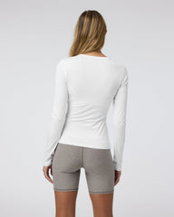 Long Sleeve Lux Crew Tee White | Vuori Outlet