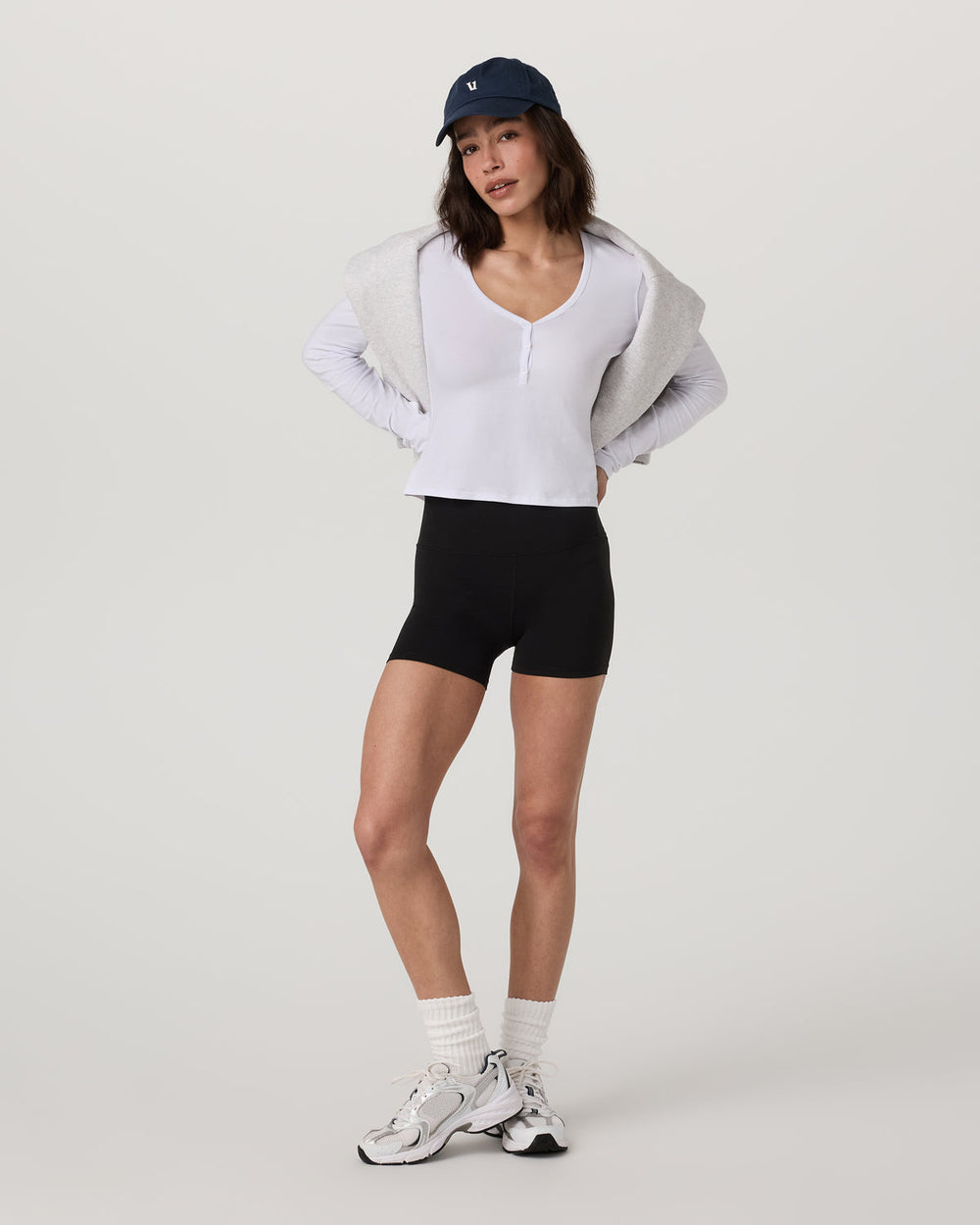 Long Sleeve Tuvalu Henley Women's White Shirt | Vuori
