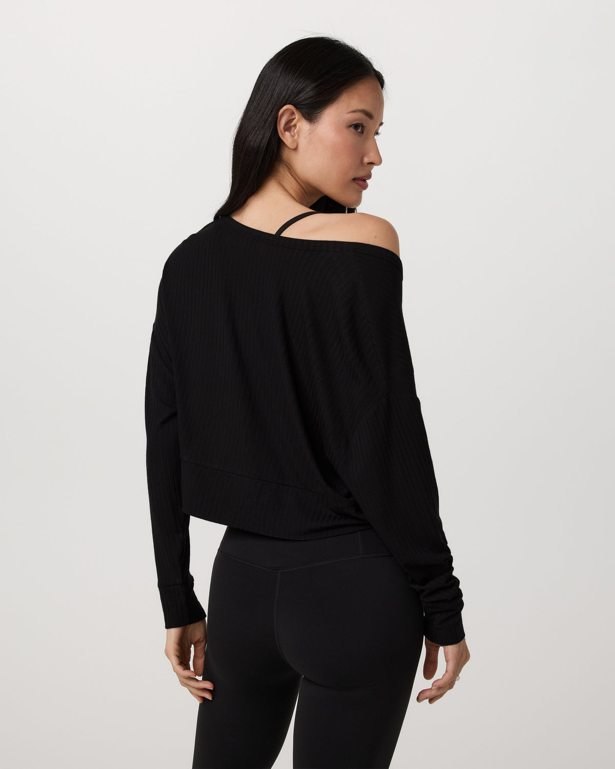 Long Sleeve Twist Top Women's Black Twist Top | Vuori Sale
