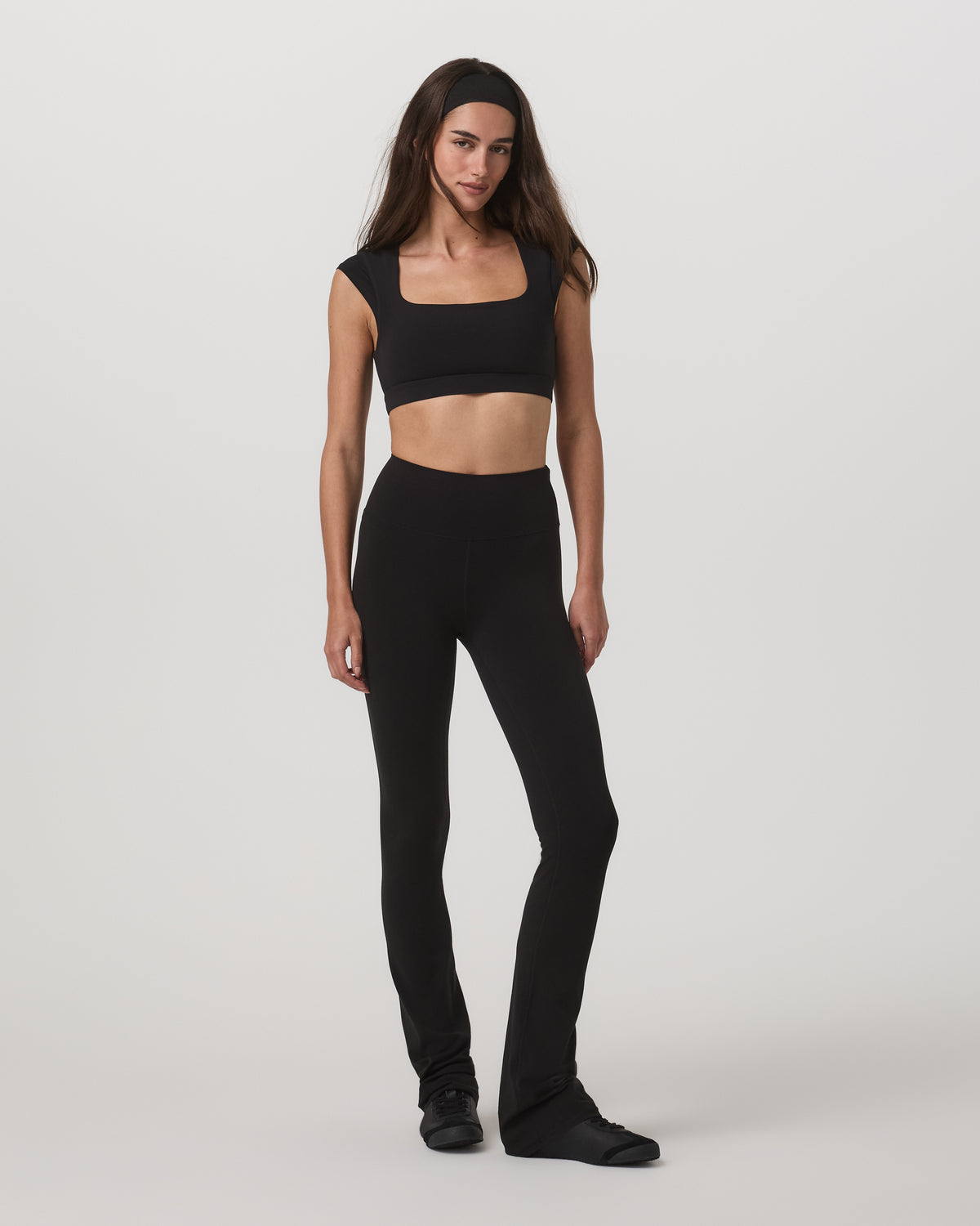 Vuori AllTheForm™ Short Sleeve Bra Women's Black Sports Bra | Vuori Online