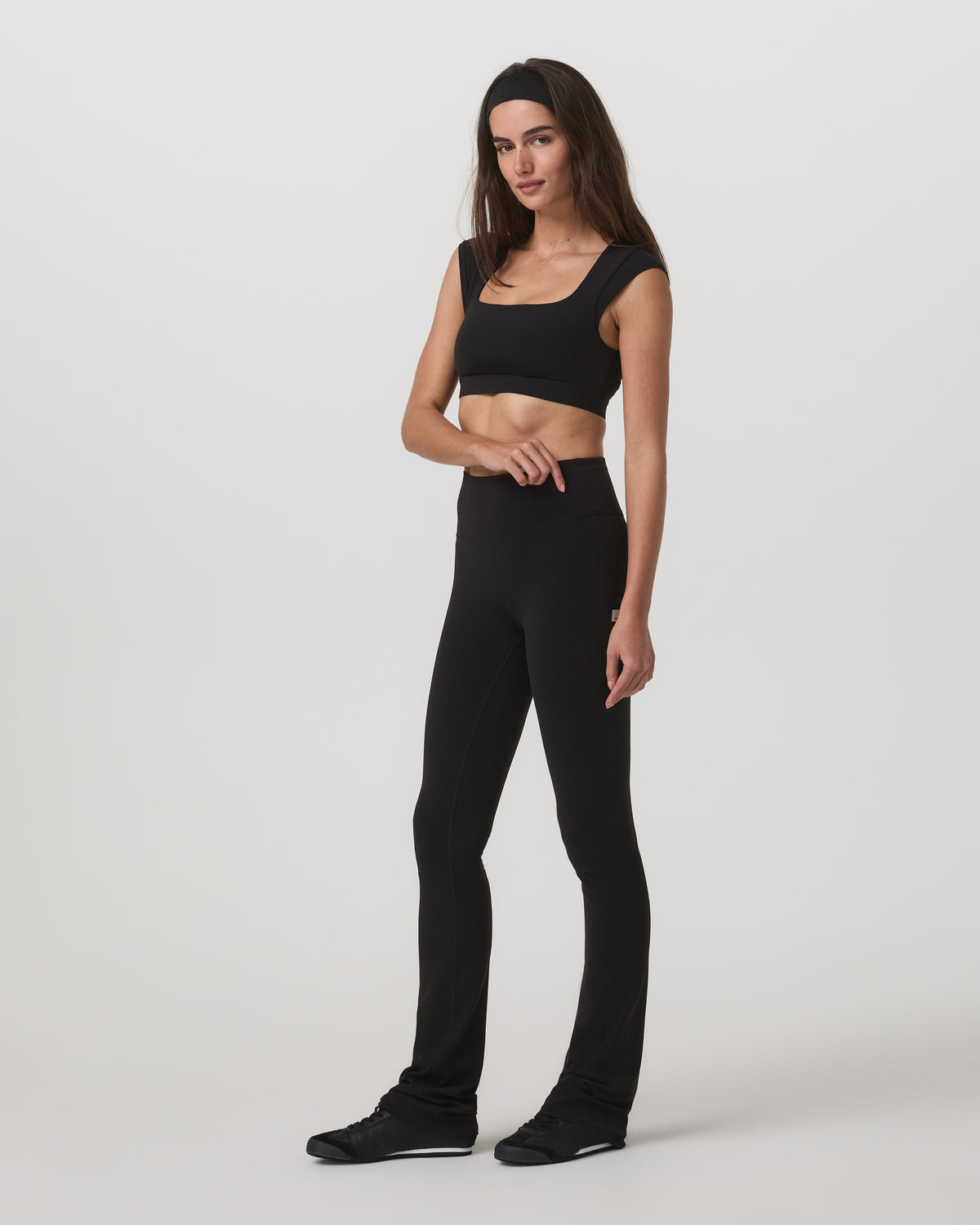 Vuori AllTheForm™ Short Sleeve Bra Women's Black Sports Bra | Vuori Online