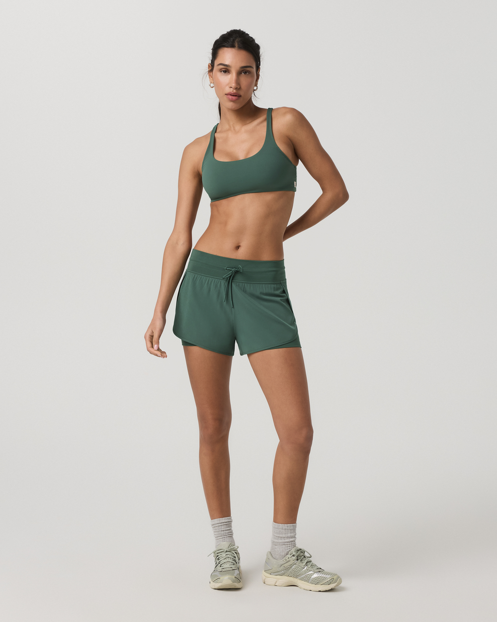 Yosemite Bra Women's Agate Green Strappy Sports Bra | Vuori For sale