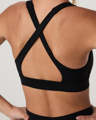 Daily Form Bra Women's Black Sports Bra | Vuori Online