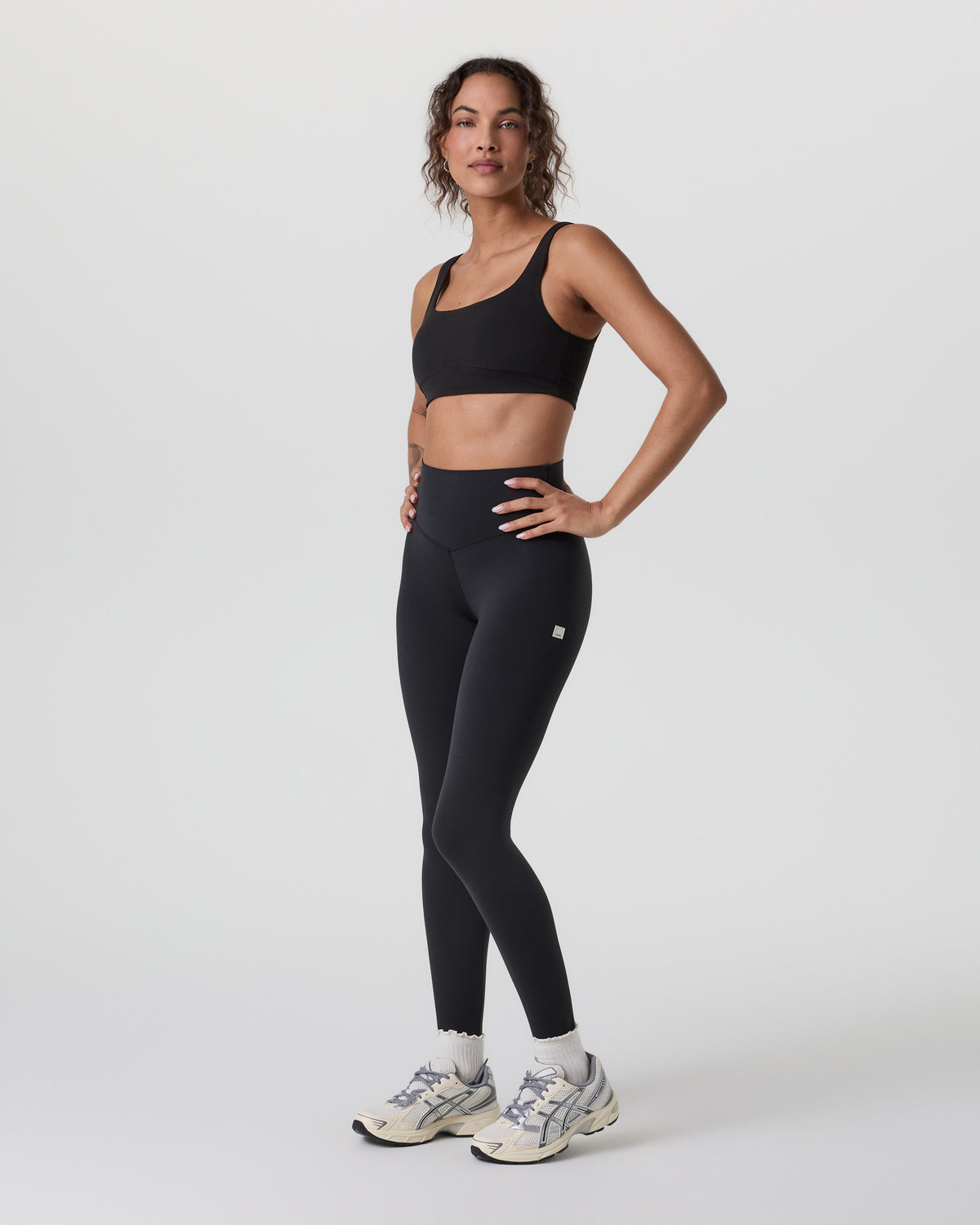 Vuori AllTheForm™ Bra Black | Vuori On sale