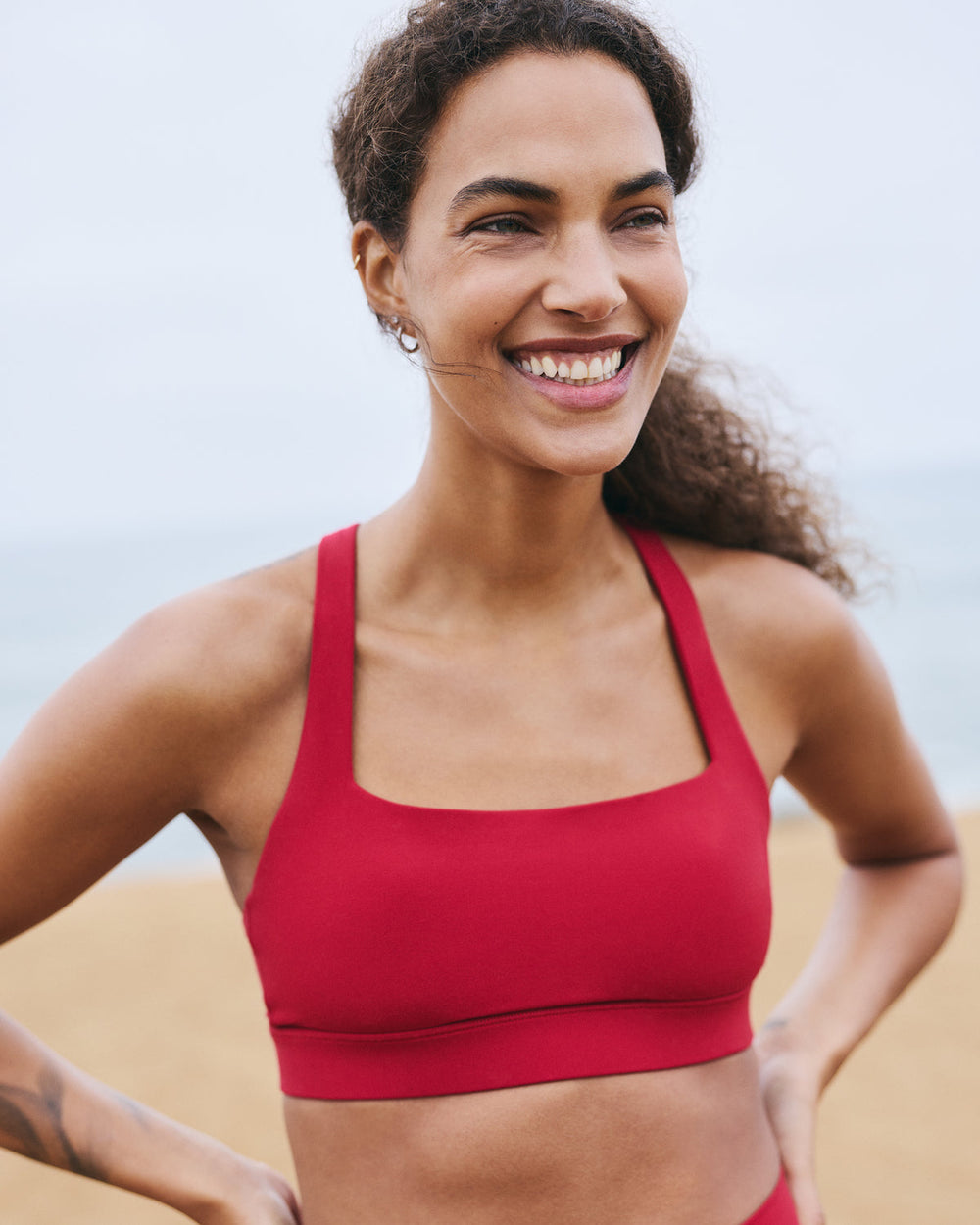 Daily Form Bra Women's Strawberry Sports Bra | Vuori Online
