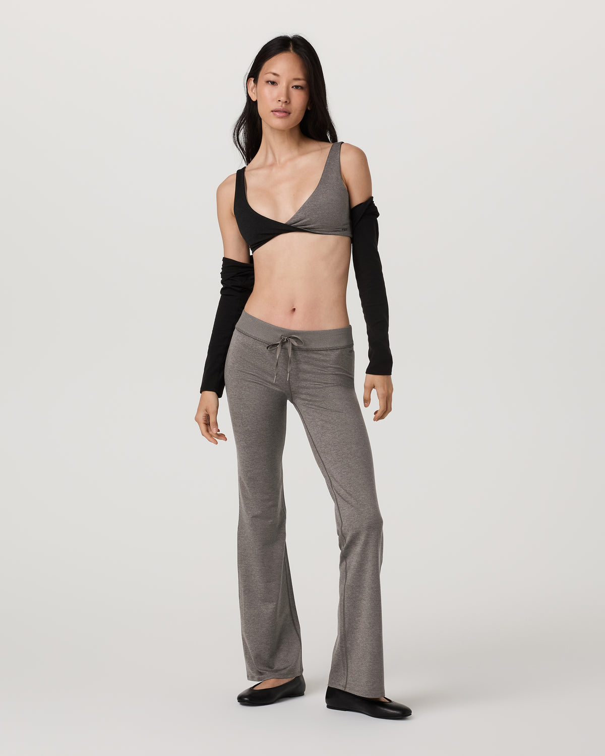 Halo Reversible Bra Women's Chia Heather Sports Bra | Vuori Sale