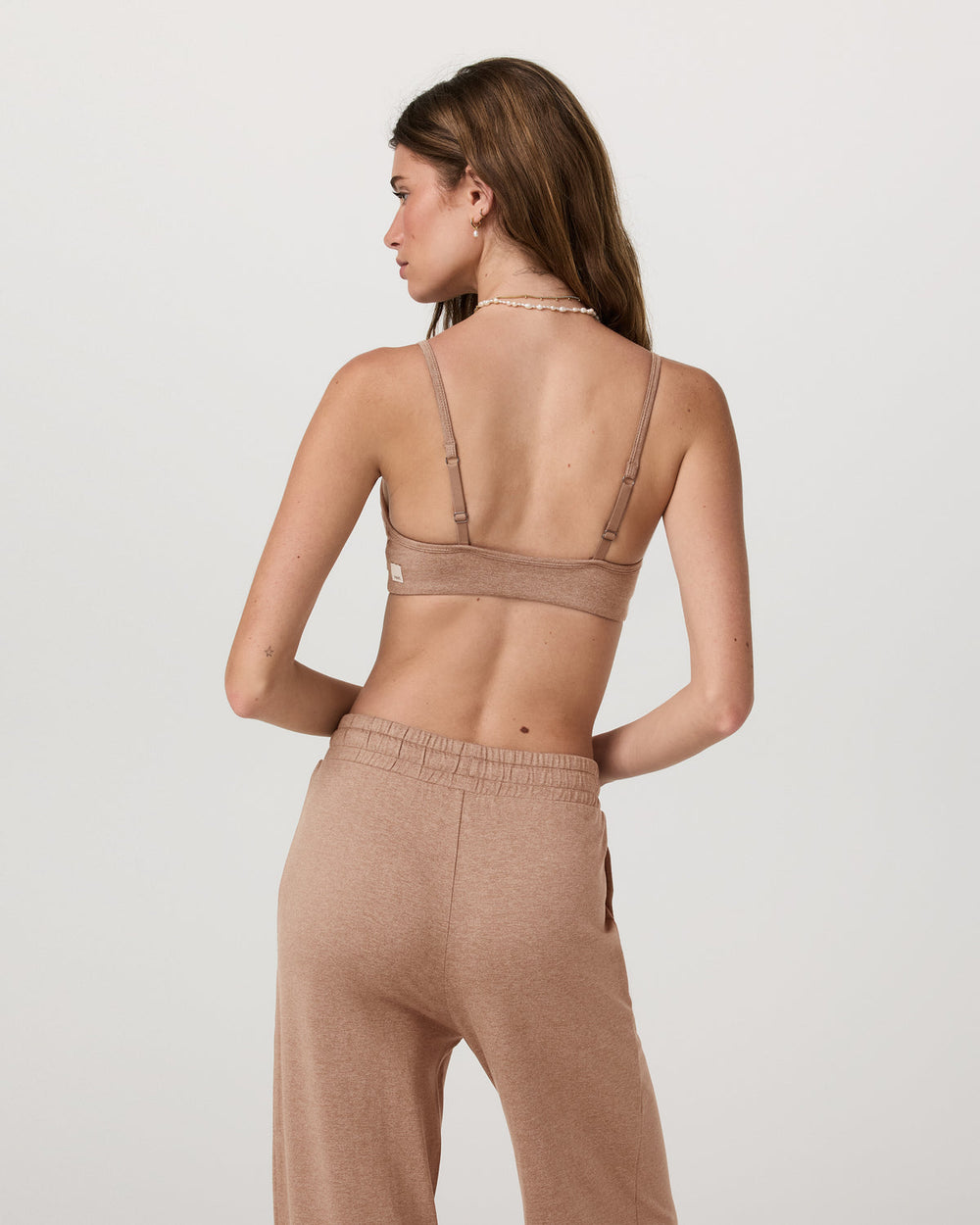Halo Essential Bra Women's Nutmeg Heather Sports Bra | Vuori Online