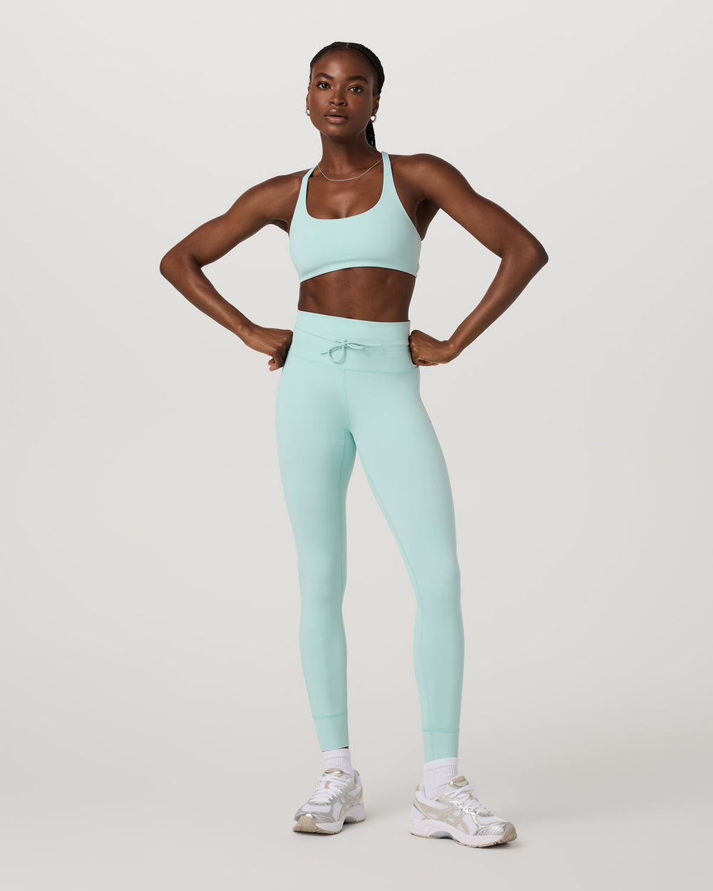 Yosemite Bra Women's Spearmint Strappy Sports Bra | Vuori Sale