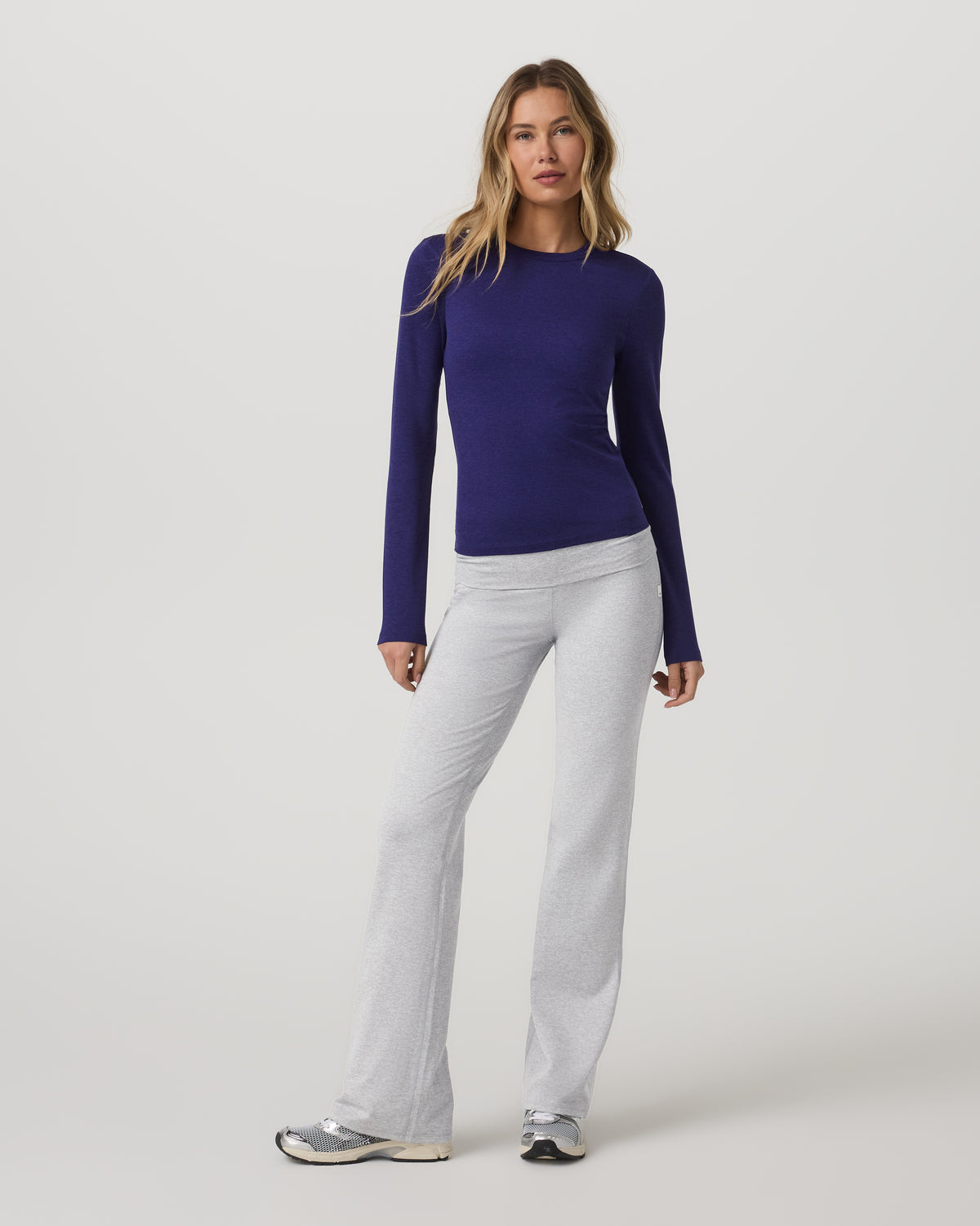 Long Sleeve Halo Essential Crew Tee Stellar Sky Heather | Vuori Clothing